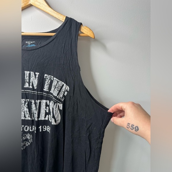 mblm Tess holiday distressed fringed band tank top relaxed fit XL - Picture 6 of 9